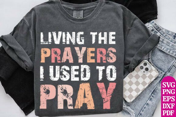 Living the Prayers Christian PNG Bible: A Designer's Review